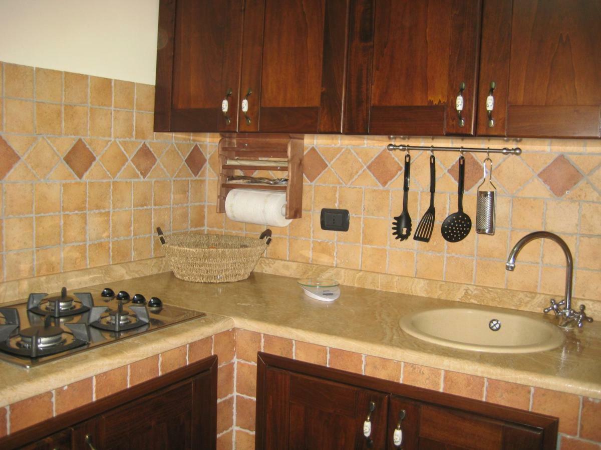 Iside Apartment Катания Екстериор снимка