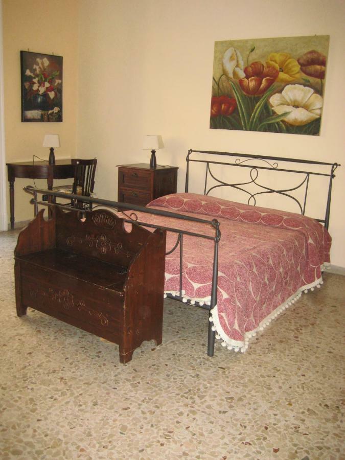 Iside Apartment Катания Екстериор снимка